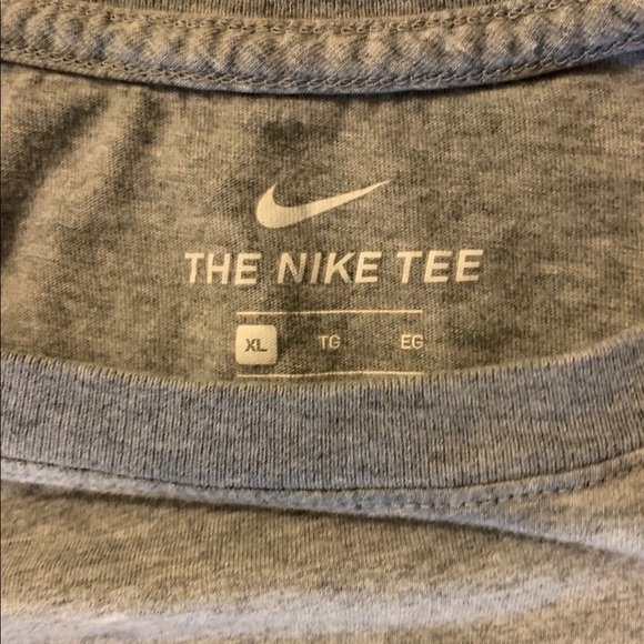 Nike “ the Creation of Adam” Tee - Picture 3 of 3